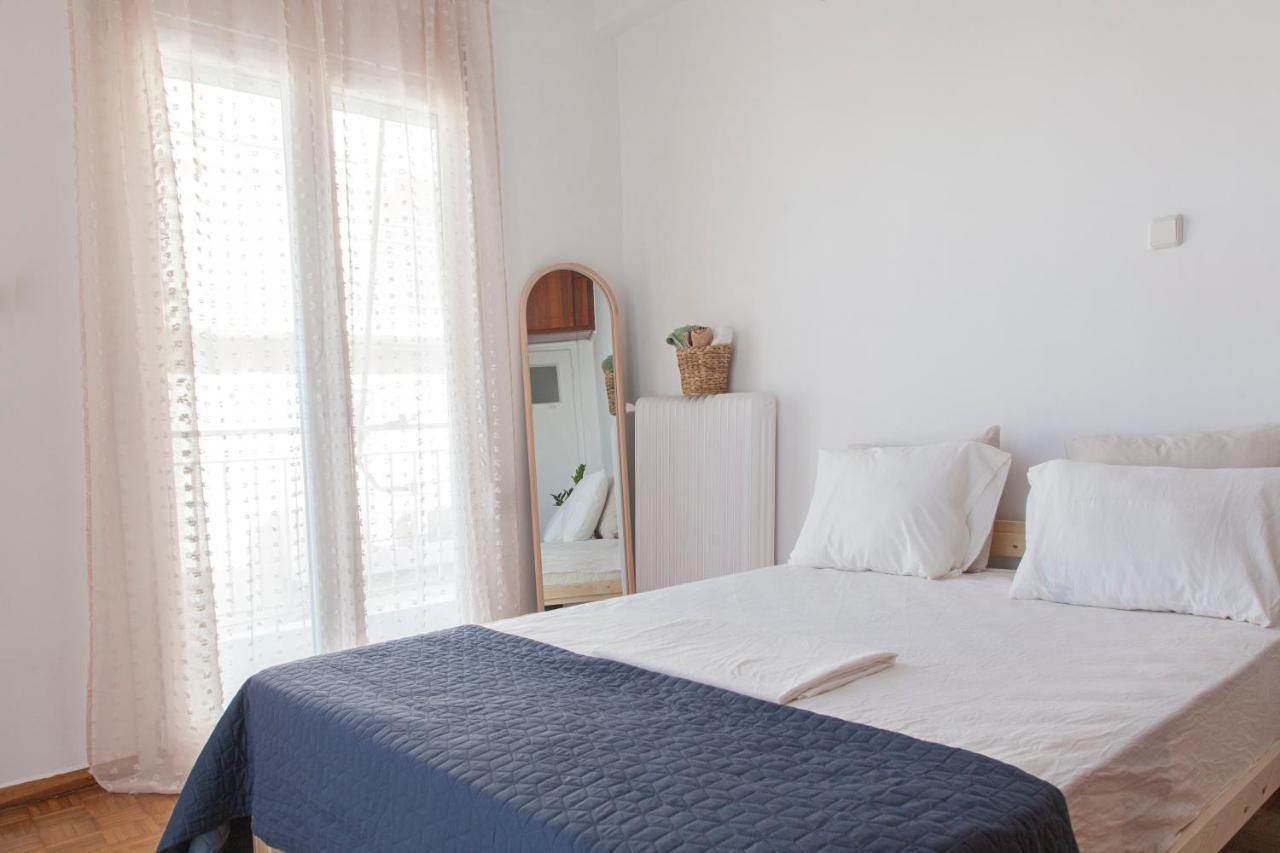Marina Zeas Apartment بيرايوس المظهر الخارجي الصورة