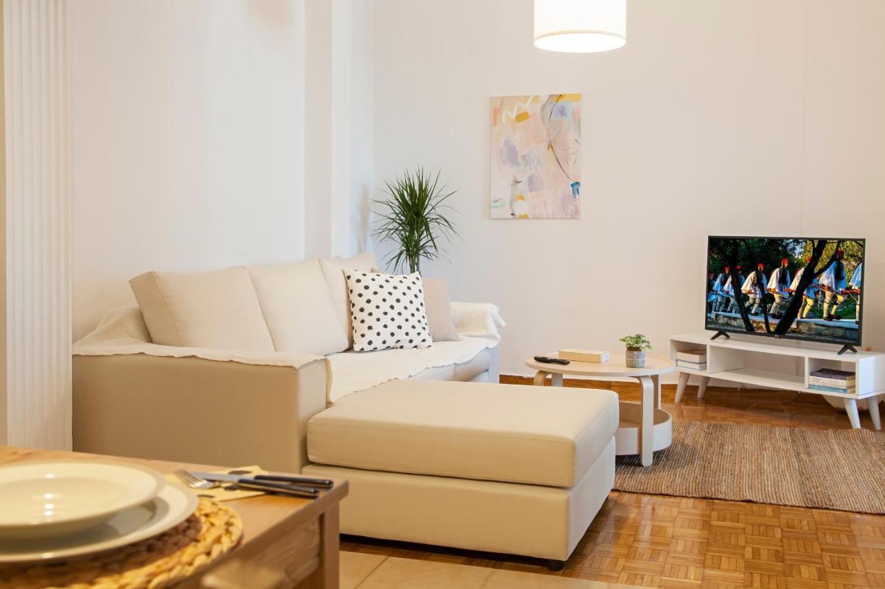 Marina Zeas Apartment بيرايوس المظهر الخارجي الصورة